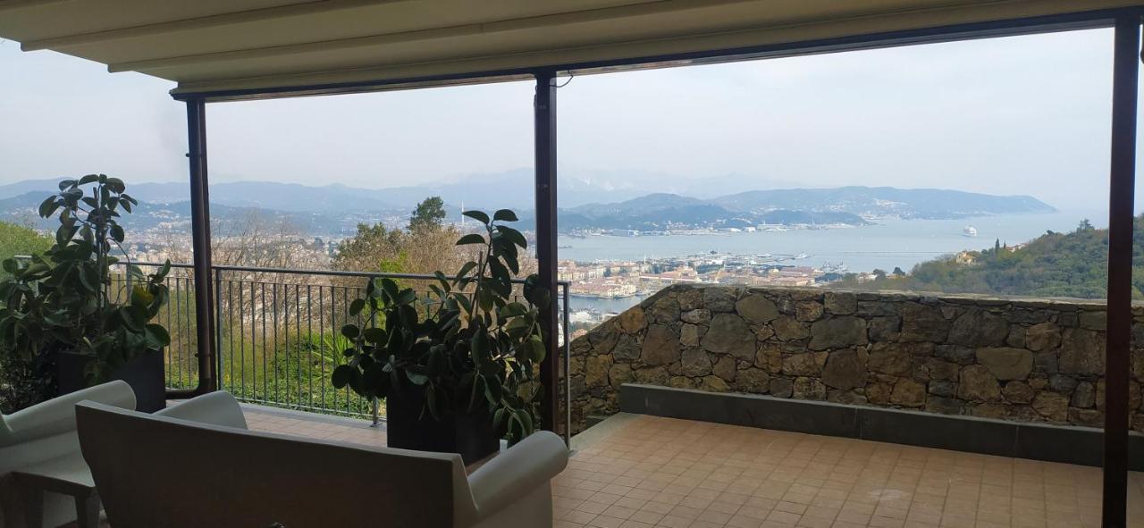 Agriturismo La Pietra La Spezia Exterior foto